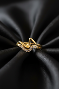 Gold Ring - 12 Luxury Product Photo - Mobile Optimized