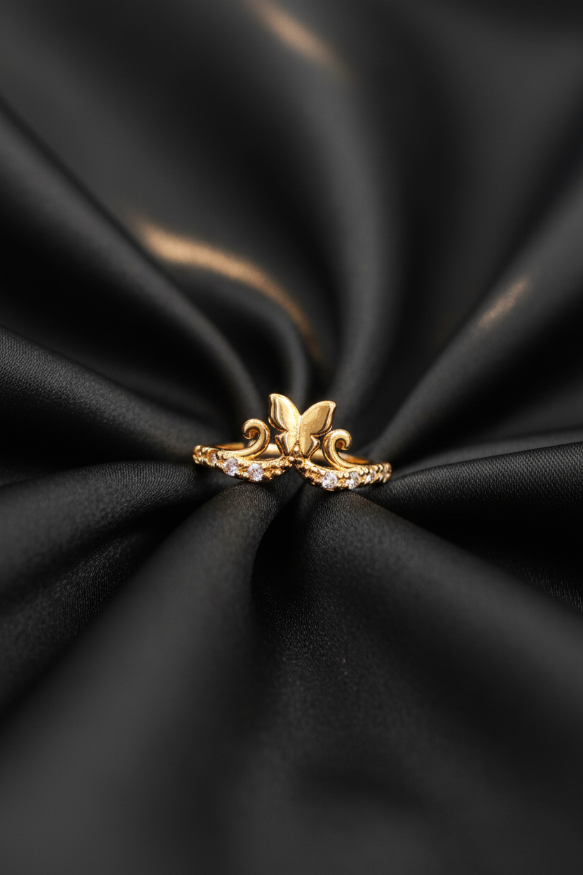 Gold Ring - 2 Luxury Product Photo - Mobile Optimized