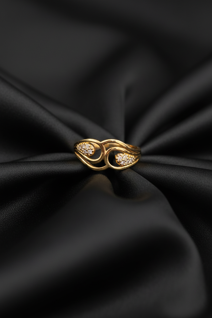 Gold Ring - 4 Luxury Product Photo - Mobile Optimized