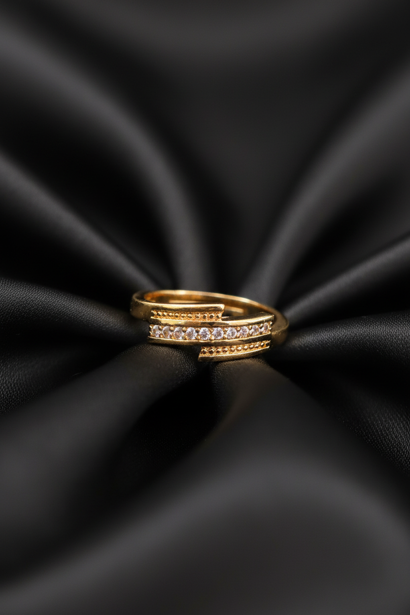 Gold Ring - 5 Luxury Product Photo - Mobile Optimized